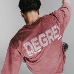 Degrey red wax-colored oversized T-shirt with logo print - OVSWAXDEN