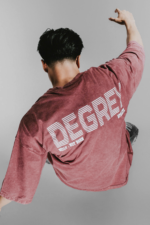 Degrey red wax-colored oversized T-shirt with logo print - OVSWAXDEN